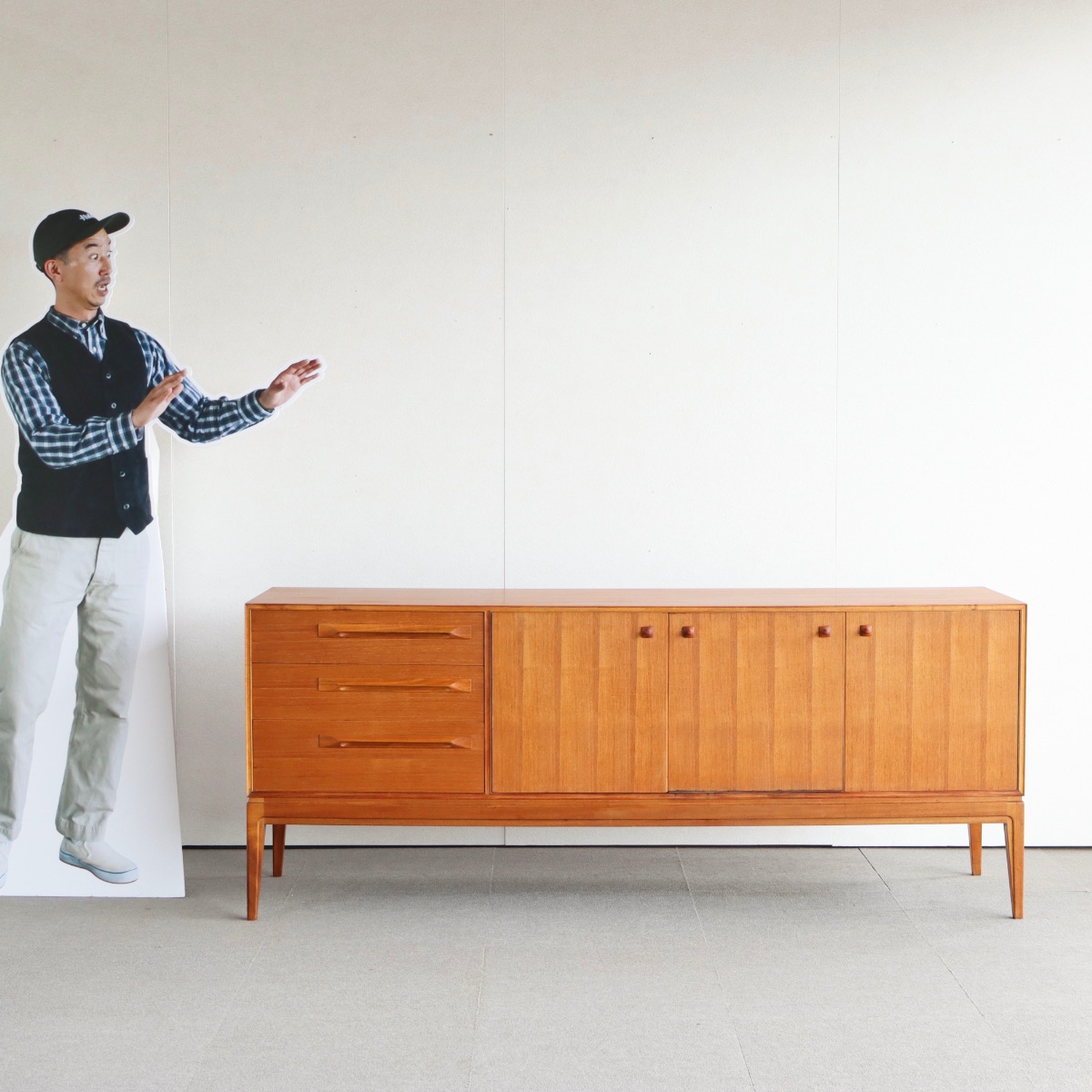 マッキントッシュMacintoshのサイドボード