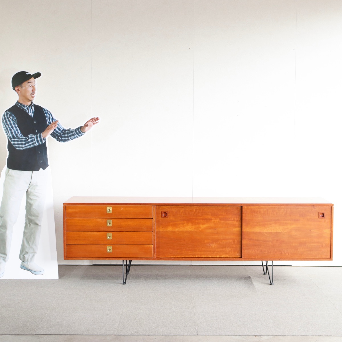 アーキ・シャインArchieShineのサイドボード