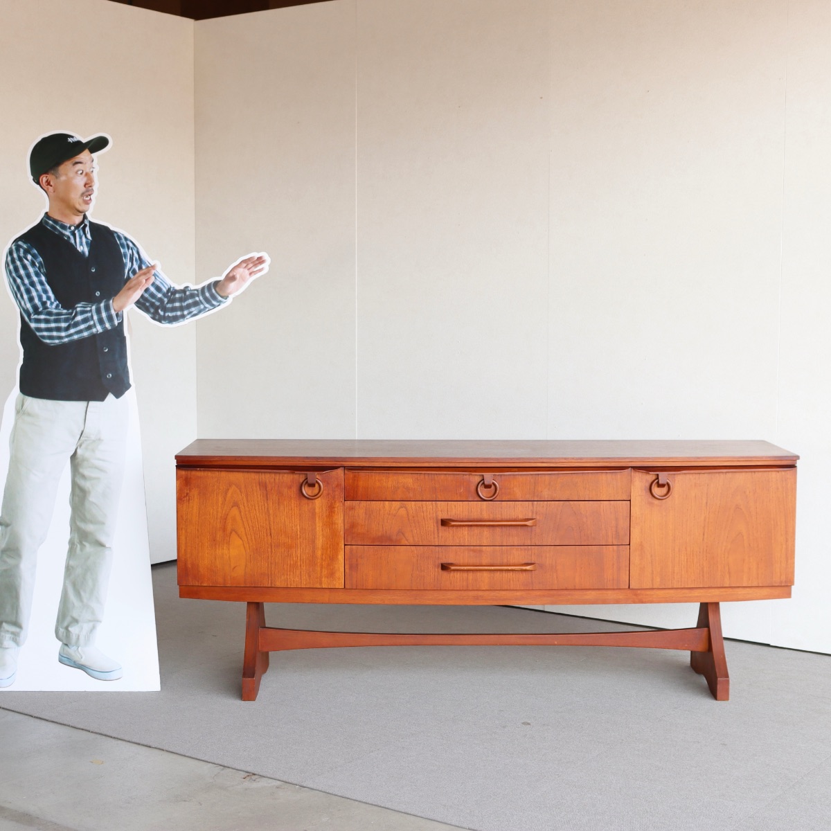 ビューチリティBEAUTILITYのサイドボード