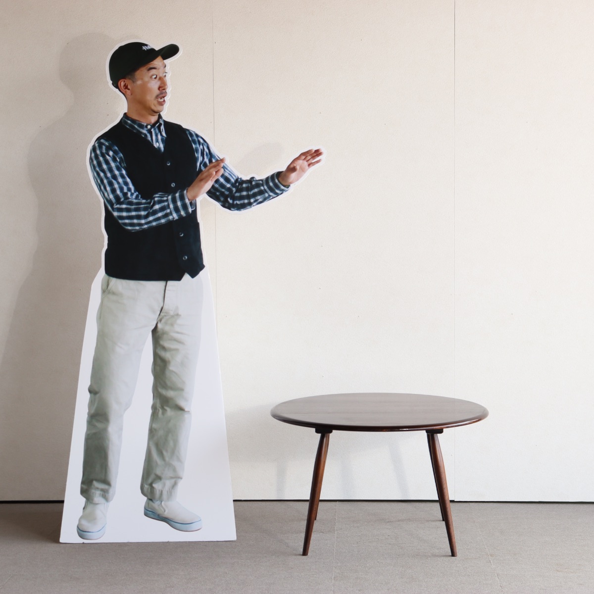 アーコールERCOLのコーヒーテーブル