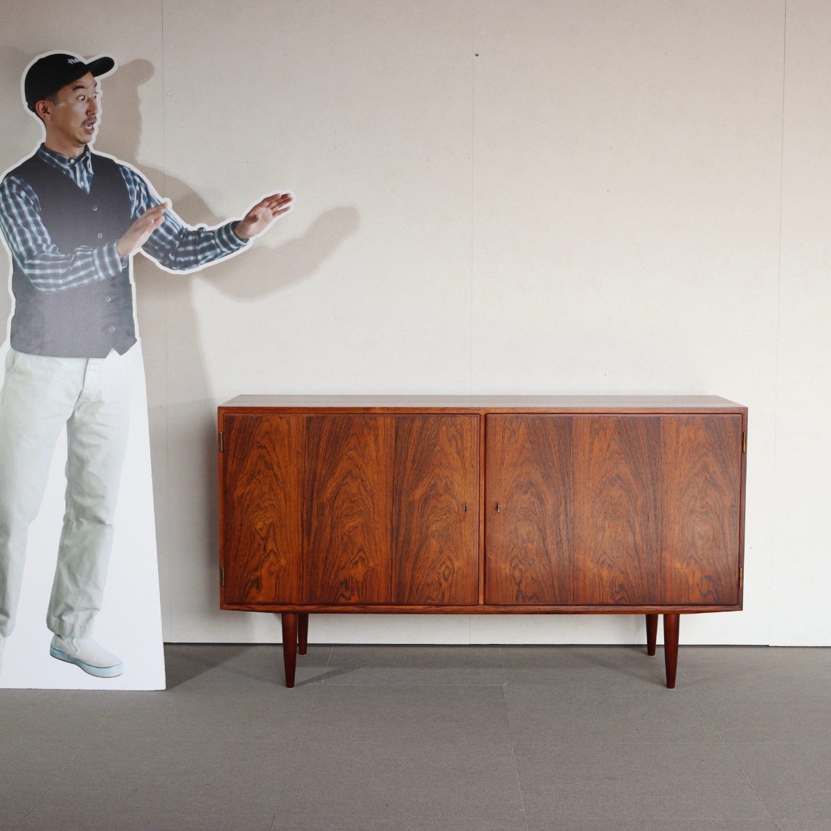 北欧デンマーク製サイドボード