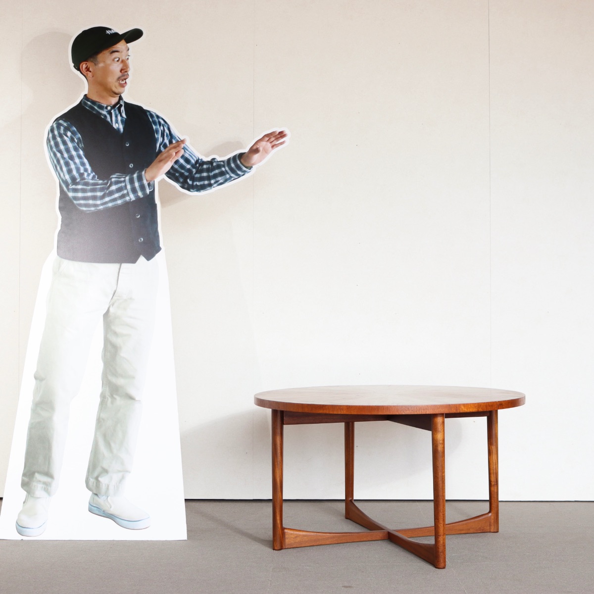 マッキントッシュMacintoshのコーヒーテーブル