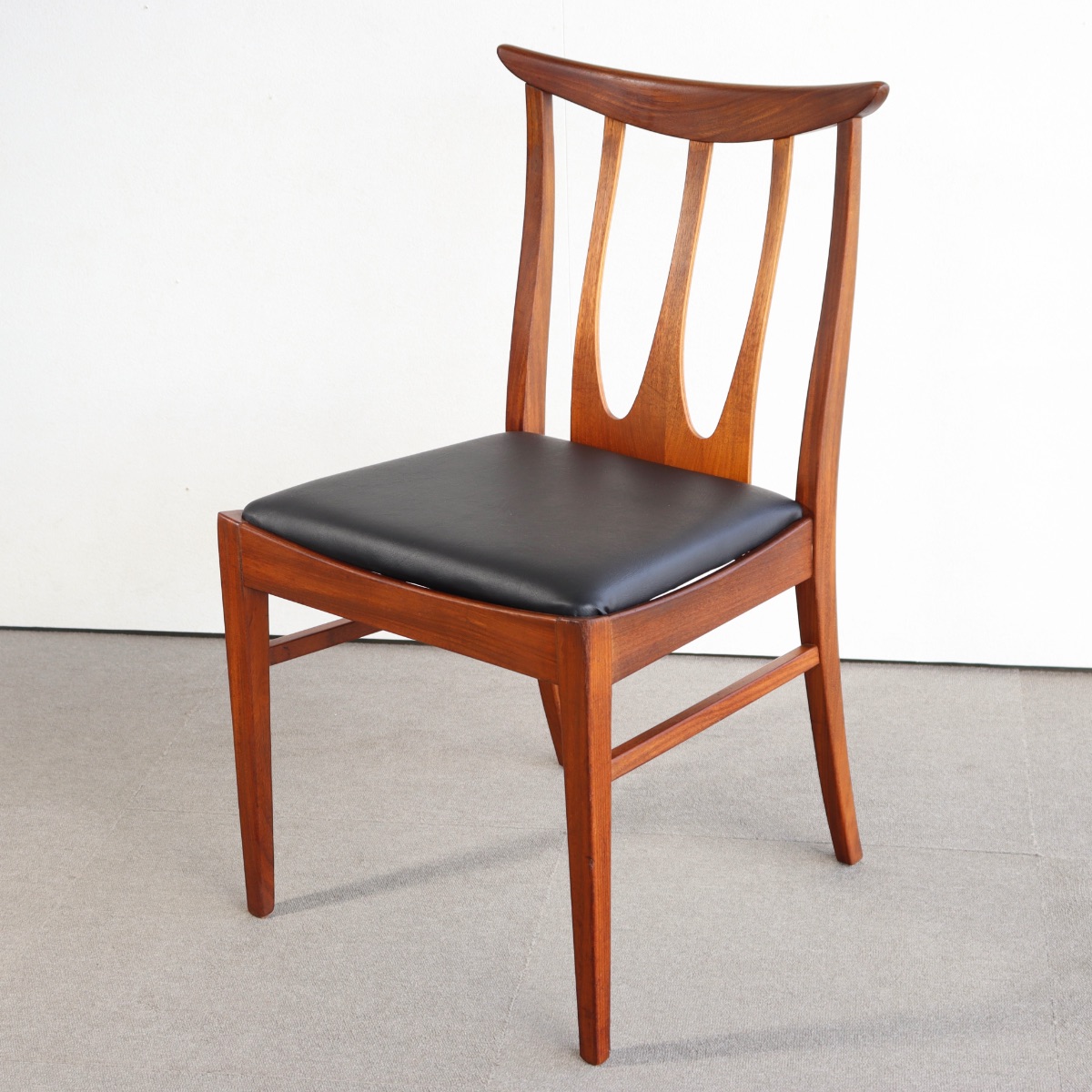 ジープランG-PLANのチェア