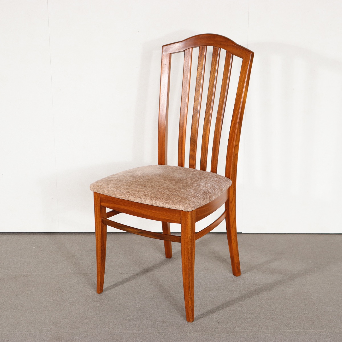 スタッグSTAGのチェア